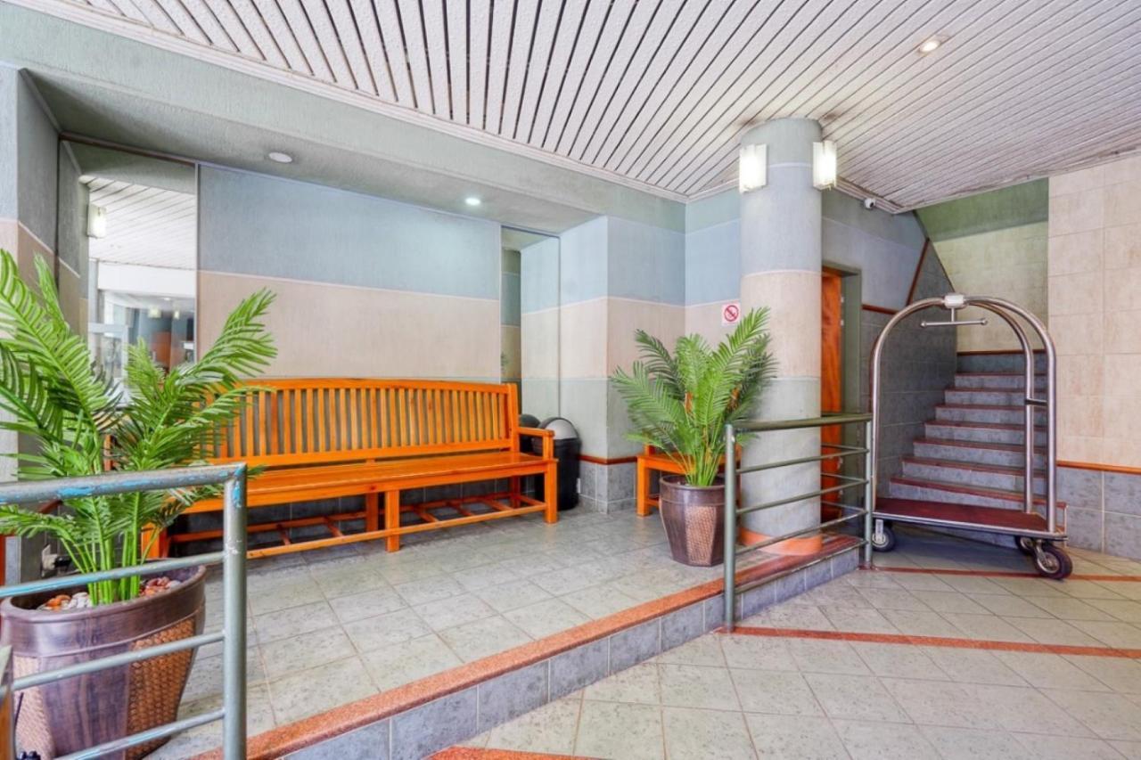 Impala Holiday Flats & Apartments Durban Exterior photo